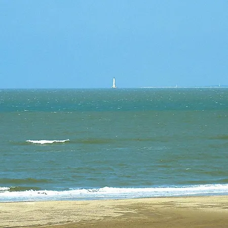 Holiday home Res Bordeaux Medoc, Soulac-sur-mer, For 6 Pers Soulac-sur-Mer