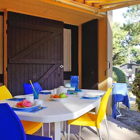 Holiday home Res Bordeaux Medoc, Soulac-sur-mer, For 6 Pers